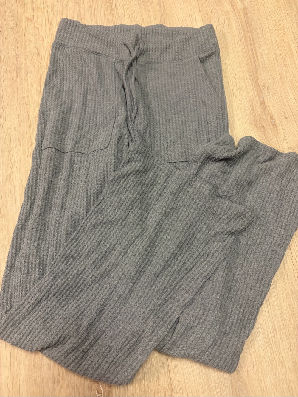 Aeropostale Women's Gray Ribbed Boot Cut Pants